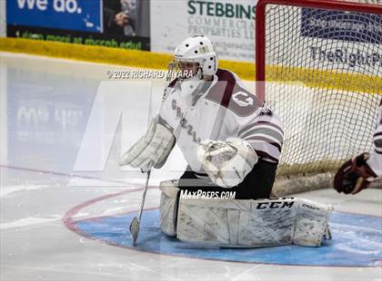 Thumbnail 3 in Goffstown vs Hanover (Brian C. Stone Memorial Christmas Tournament) photogallery.