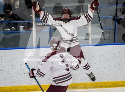 Thumbnail 3 in Goffstown vs Hanover (Brian C. Stone Memorial Christmas Tournament) photogallery.