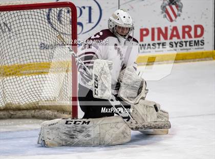 Thumbnail 1 in Goffstown vs Hanover (Brian C. Stone Memorial Christmas Tournament) photogallery.
