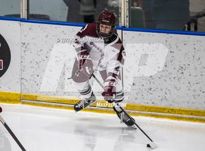 Thumbnail 3 in Goffstown vs Hanover (Brian C. Stone Memorial Christmas Tournament) photogallery.