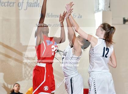 Thumbnail 1 in Highlands vs. Casa Roble (Viking Classic) photogallery.