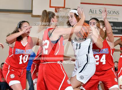 Thumbnail 3 in Highlands vs. Casa Roble (Viking Classic) photogallery.