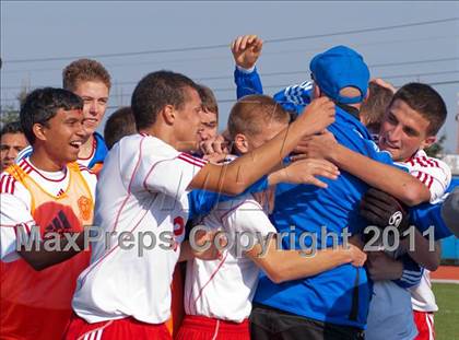 Thumbnail 2 in Broadalbin-Perth v Wheatley (NYSPHSAA Class B Final) photogallery.