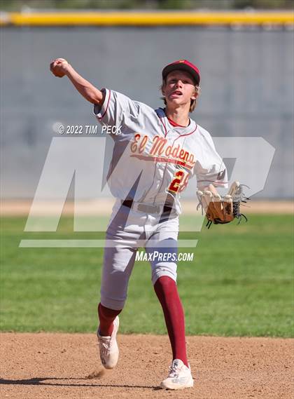 Thumbnail 2 in El Modena @ Brea Olinda photogallery.