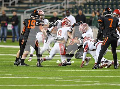Thumbnail 2 in Sweetwater vs. Gilmer (UIL 4A Semifinal) photogallery.