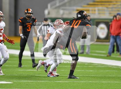 Thumbnail 2 in Sweetwater vs. Gilmer (UIL 4A Semifinal) photogallery.