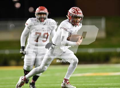 Thumbnail 3 in Sweetwater vs. Gilmer (UIL 4A Semifinal) photogallery.