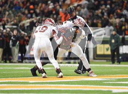 Thumbnail 3 in Sweetwater vs. Gilmer (UIL 4A Semifinal) photogallery.