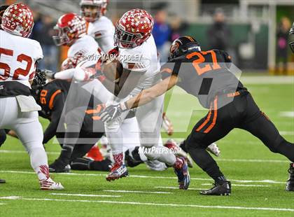 Thumbnail 1 in Sweetwater vs. Gilmer (UIL 4A Semifinal) photogallery.