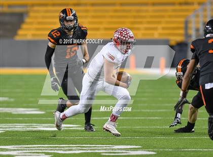 Thumbnail 2 in Sweetwater vs. Gilmer (UIL 4A Semifinal) photogallery.