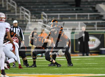 Thumbnail 3 in Sweetwater vs. Gilmer (UIL 4A Semifinal) photogallery.