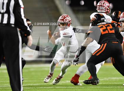 Thumbnail 2 in Sweetwater vs. Gilmer (UIL 4A Semifinal) photogallery.