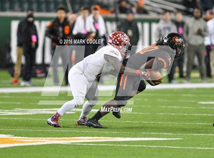 Thumbnail 3 in Sweetwater vs. Gilmer (UIL 4A Semifinal) photogallery.