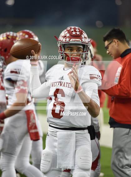 Thumbnail 2 in Sweetwater vs. Gilmer (UIL 4A Semifinal) photogallery.