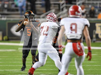 Thumbnail 1 in Sweetwater vs. Gilmer (UIL 4A Semifinal) photogallery.