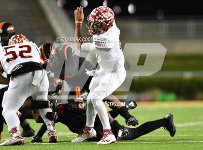Thumbnail 1 in Sweetwater vs. Gilmer (UIL 4A Semifinal) photogallery.