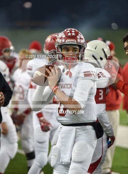 Thumbnail 3 in Sweetwater vs. Gilmer (UIL 4A Semifinal) photogallery.