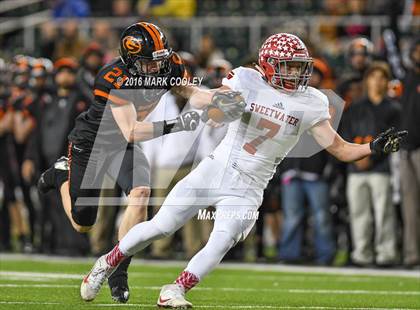 Thumbnail 1 in Sweetwater vs. Gilmer (UIL 4A Semifinal) photogallery.