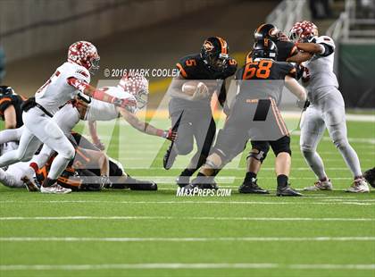 Thumbnail 1 in Sweetwater vs. Gilmer (UIL 4A Semifinal) photogallery.