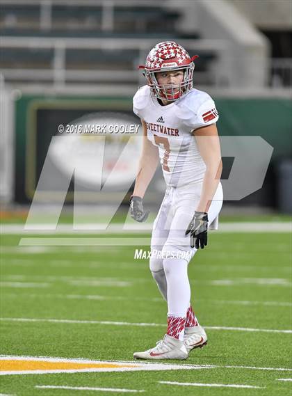 Thumbnail 1 in Sweetwater vs. Gilmer (UIL 4A Semifinal) photogallery.