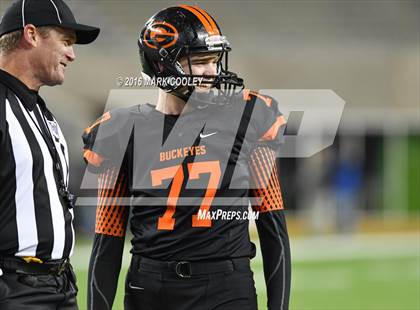 Thumbnail 3 in Sweetwater vs. Gilmer (UIL 4A Semifinal) photogallery.