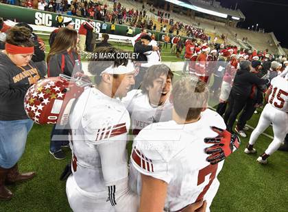 Thumbnail 1 in Sweetwater vs. Gilmer (UIL 4A Semifinal) photogallery.