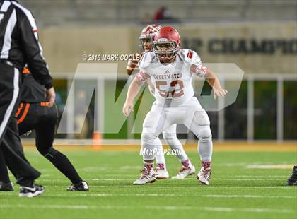 Thumbnail 3 in Sweetwater vs. Gilmer (UIL 4A Semifinal) photogallery.