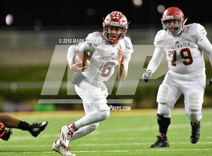 Thumbnail 1 in Sweetwater vs. Gilmer (UIL 4A Semifinal) photogallery.