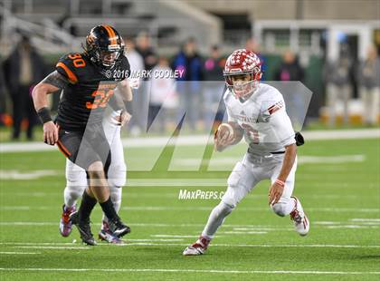 Thumbnail 2 in Sweetwater vs. Gilmer (UIL 4A Semifinal) photogallery.