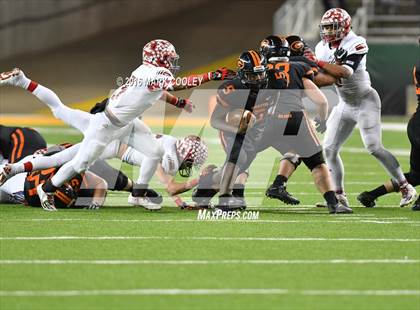 Thumbnail 3 in Sweetwater vs. Gilmer (UIL 4A Semifinal) photogallery.