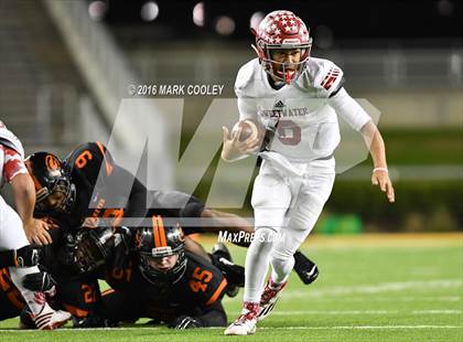 Thumbnail 1 in Sweetwater vs. Gilmer (UIL 4A Semifinal) photogallery.