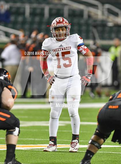 Thumbnail 3 in Sweetwater vs. Gilmer (UIL 4A Semifinal) photogallery.