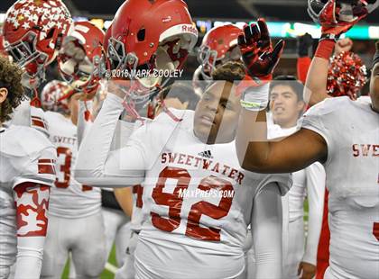 Thumbnail 2 in Sweetwater vs. Gilmer (UIL 4A Semifinal) photogallery.
