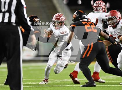 Thumbnail 3 in Sweetwater vs. Gilmer (UIL 4A Semifinal) photogallery.