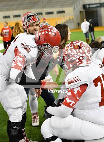 Thumbnail 2 in Sweetwater vs. Gilmer (UIL 4A Semifinal) photogallery.