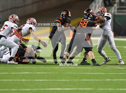 Thumbnail 3 in Sweetwater vs. Gilmer (UIL 4A Semifinal) photogallery.
