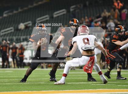 Thumbnail 2 in Sweetwater vs. Gilmer (UIL 4A Semifinal) photogallery.