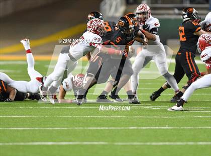 Thumbnail 2 in Sweetwater vs. Gilmer (UIL 4A Semifinal) photogallery.