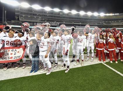 Thumbnail 2 in Sweetwater vs. Gilmer (UIL 4A Semifinal) photogallery.