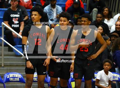 Thumbnail 2 in Westchester vs. Fairfax (CIF LAC Open Finals) photogallery.