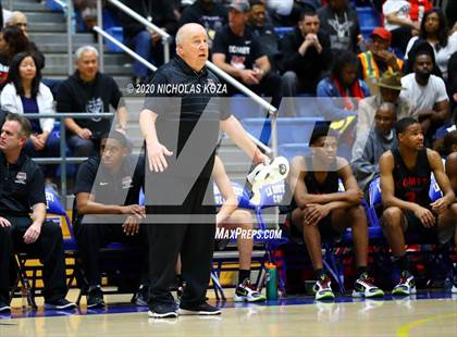 Thumbnail 2 in Westchester vs. Fairfax (CIF LAC Open Finals) photogallery.