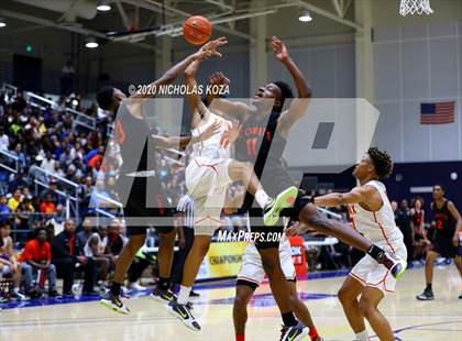 Thumbnail 1 in Westchester vs. Fairfax (CIF LAC Open Finals) photogallery.