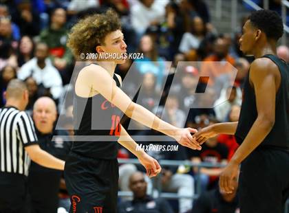 Thumbnail 1 in Westchester vs. Fairfax (CIF LAC Open Finals) photogallery.
