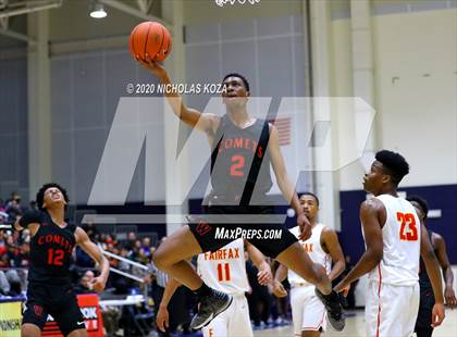 Thumbnail 3 in Westchester vs. Fairfax (CIF LAC Open Finals) photogallery.