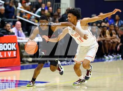 Thumbnail 1 in Westchester vs. Fairfax (CIF LAC Open Finals) photogallery.