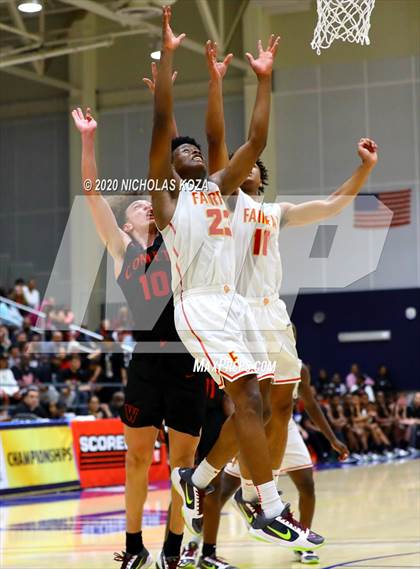 Thumbnail 3 in Westchester vs. Fairfax (CIF LAC Open Finals) photogallery.