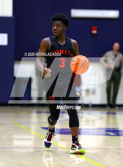 Thumbnail 1 in Westchester vs. Fairfax (CIF LAC Open Finals) photogallery.