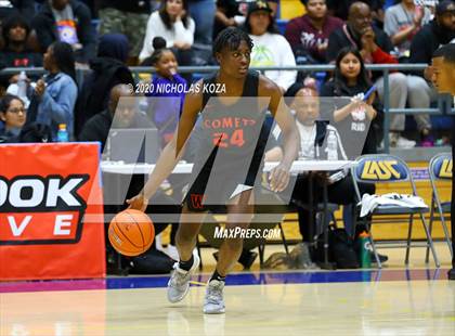 Thumbnail 3 in Westchester vs. Fairfax (CIF LAC Open Finals) photogallery.