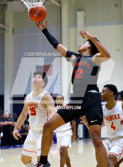Thumbnail 3 in Westchester vs. Fairfax (CIF LAC Open Finals) photogallery.