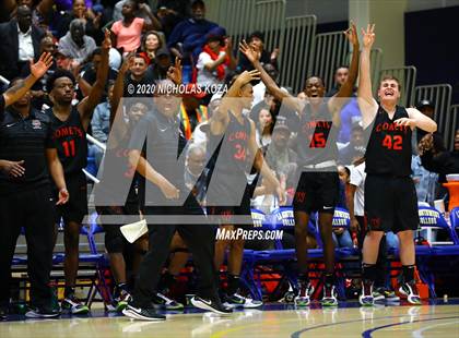 Thumbnail 1 in Westchester vs. Fairfax (CIF LAC Open Finals) photogallery.